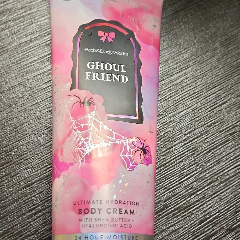 Bath & Body Works Ghoul Friend Ultimate Hydration Body Cream
